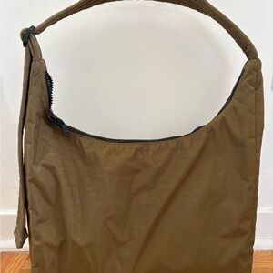 BAGGU Nylon Shoulder Bag